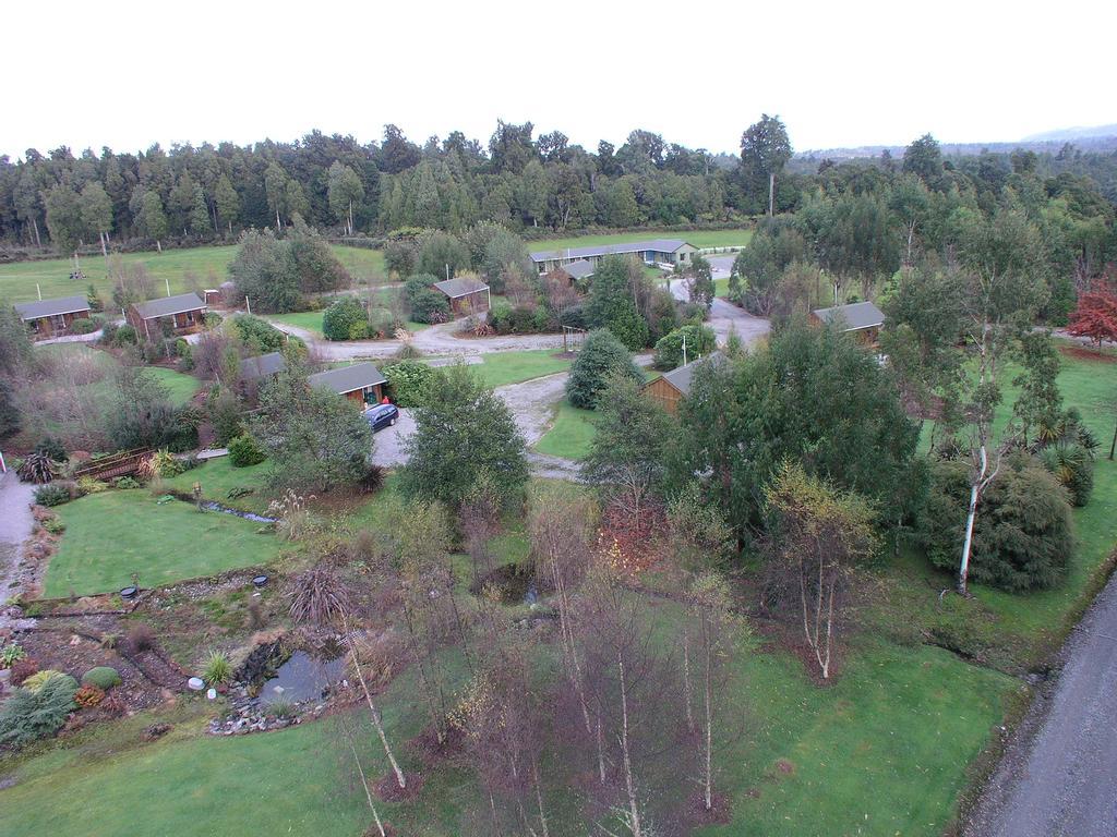 Lake Brunner Country Motel & Holiday Park Moana Kültér fotó
