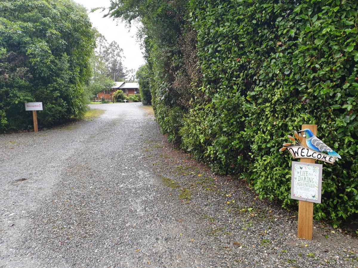 Lake Brunner Country Motel & Holiday Park Moana Kültér fotó